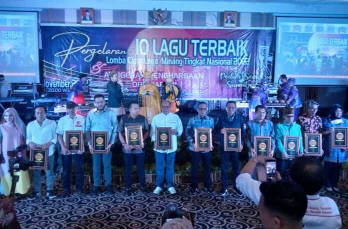 Compress_20221113_175951_1715