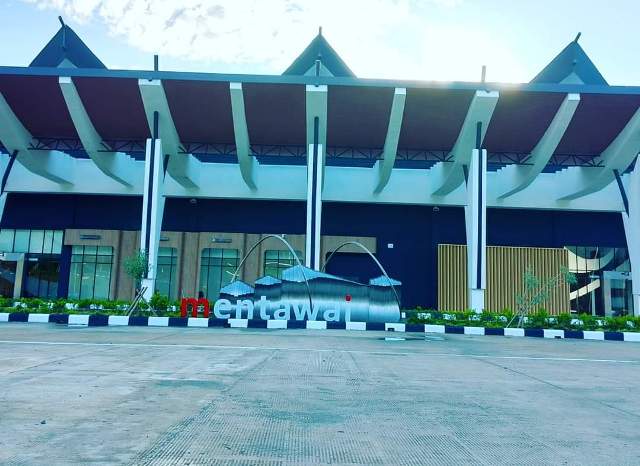Bandar Udara Mentawai