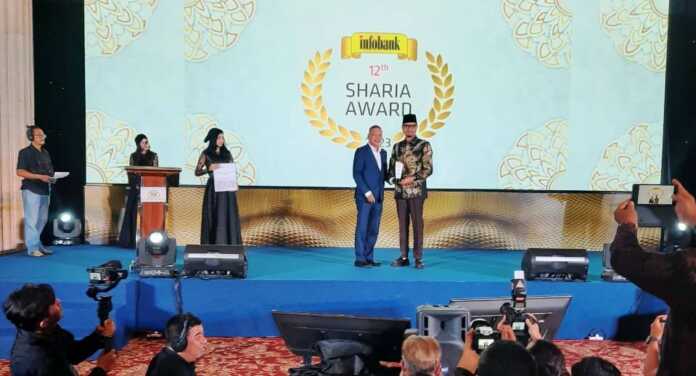 Golden Award Infobank