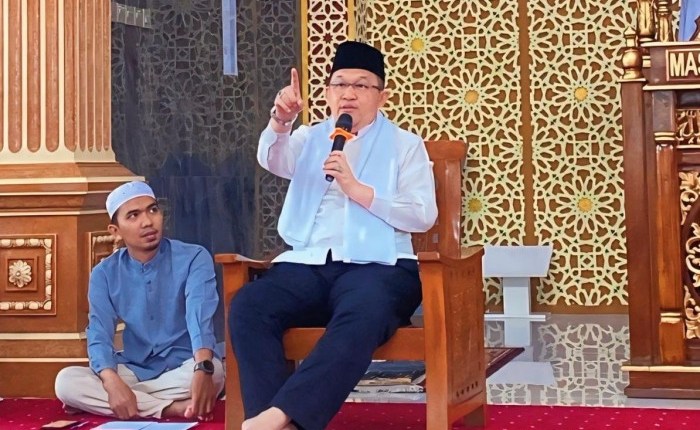KH Hendra Zainuddin Al Qodiri