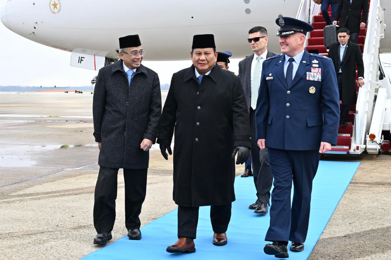 Presiden Republik Indonesia Prabowo Subianto tiba di Amerika Serikat (AS) pada Selasa, 17 Februari 2026 pukul 11.55 waktu setempat.